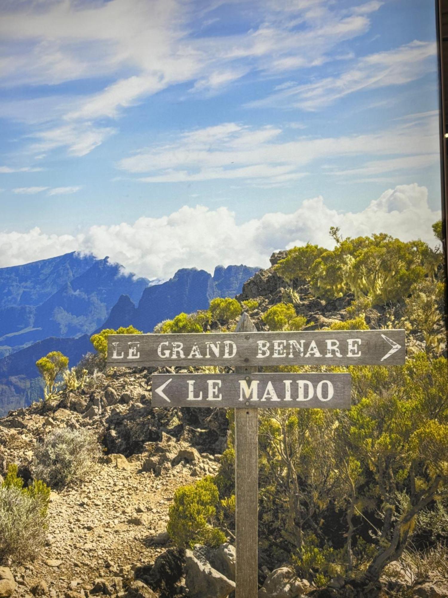 Saint-PaulLa Petite Escale Du Maido住宿加早餐旅馆 外观 照片